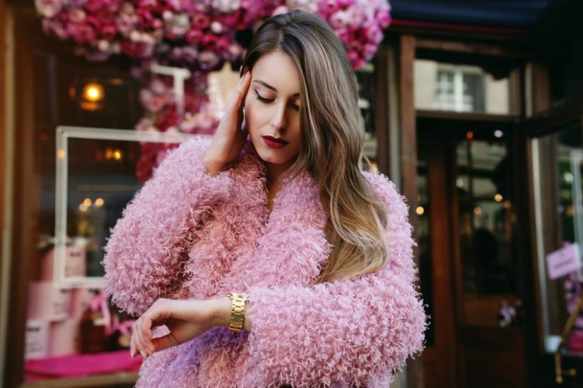 Różowe futerko hit Instagrama