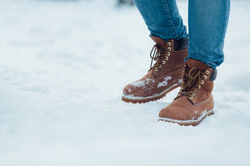 Buty zimowe męskie powinny być ciepłe, wygodne i przy okazji stylowe.