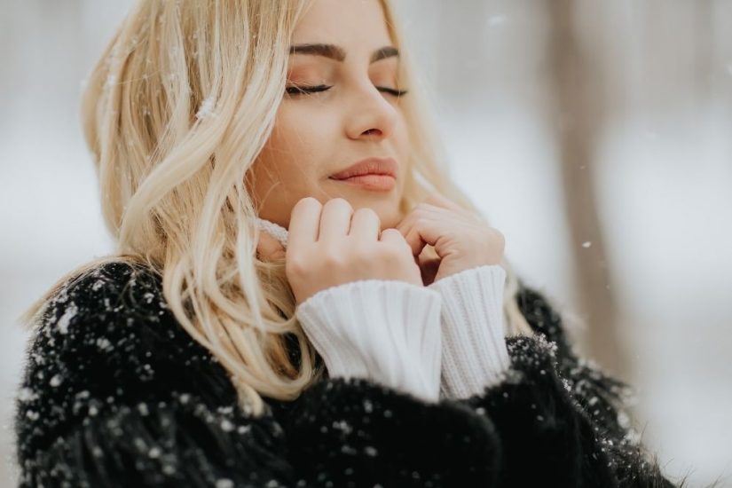 Pielęgnacja skóry i włosów zimą – sprawdź nasze porady