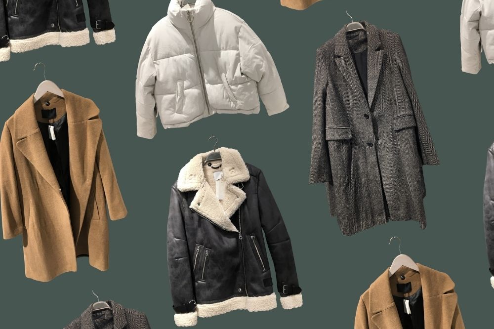 Modne kurtki i płaszcze damskie – sprawdź najważniejsze trendy na zimę 2022