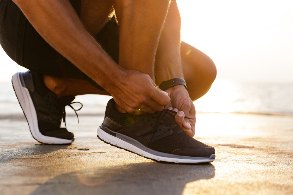 Profesjonalne męskie buty do biegania to gwarancja wygody na każdym kroku